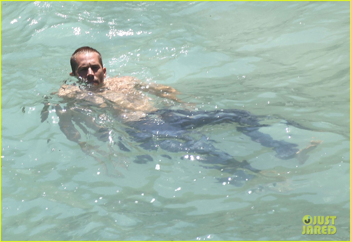 paul walker shirtless cool water cologne photo shoot 022945020