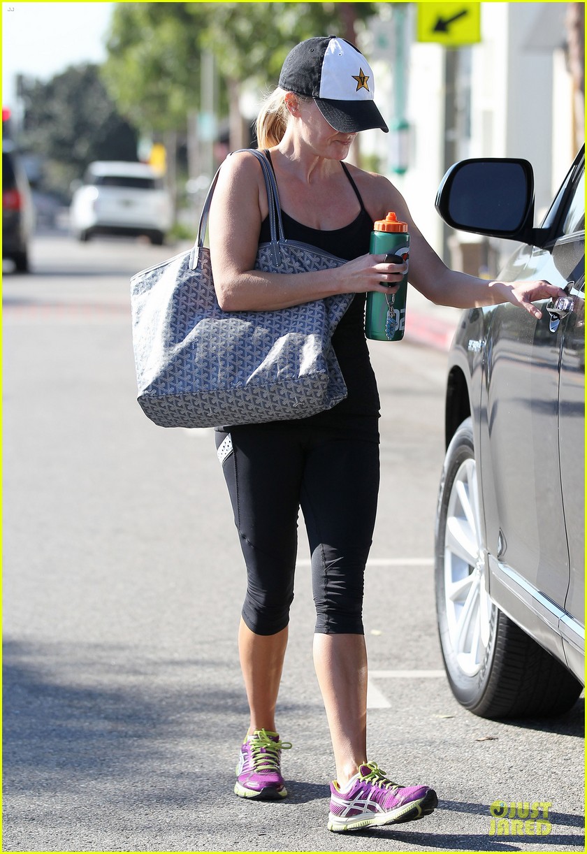 reese witherspoon plaid lax departure after workout 222953841