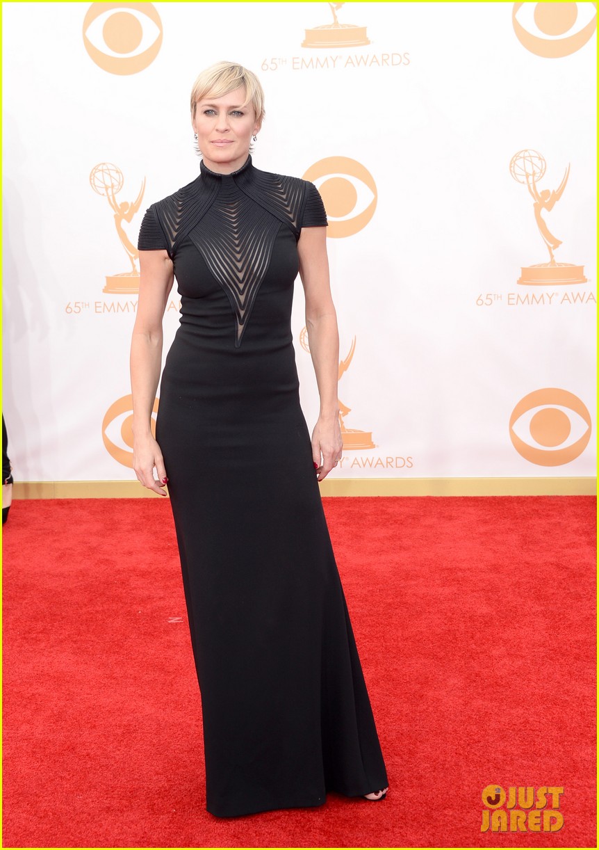 robin wright emmys 2013 red carpet with her kids 012958374