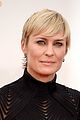 robin wright emmys 2013 red carpet with her kids 02