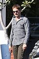 gerard butler enjoys fred segal lunch with friends 02