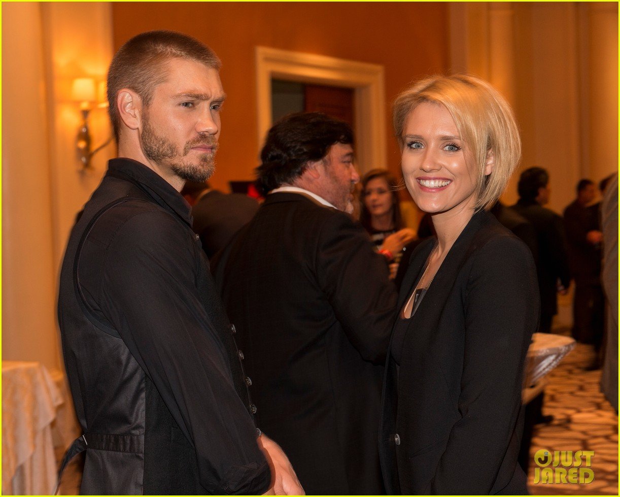 chad michael murray nicky whelan ante up for autism 012971489