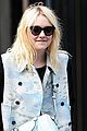dakota fanning shares a meal with richard gere 02