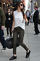 selena gomez arrives for late show appearance 01