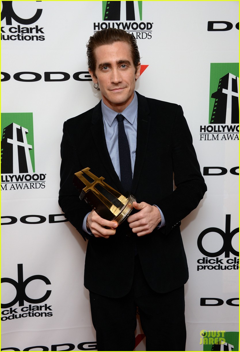 jake gyllenhaal michael b jordan hollywood film awards 2013 23