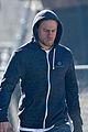 charlie hunnam spotted on set after fifty shades of grey exit 04
