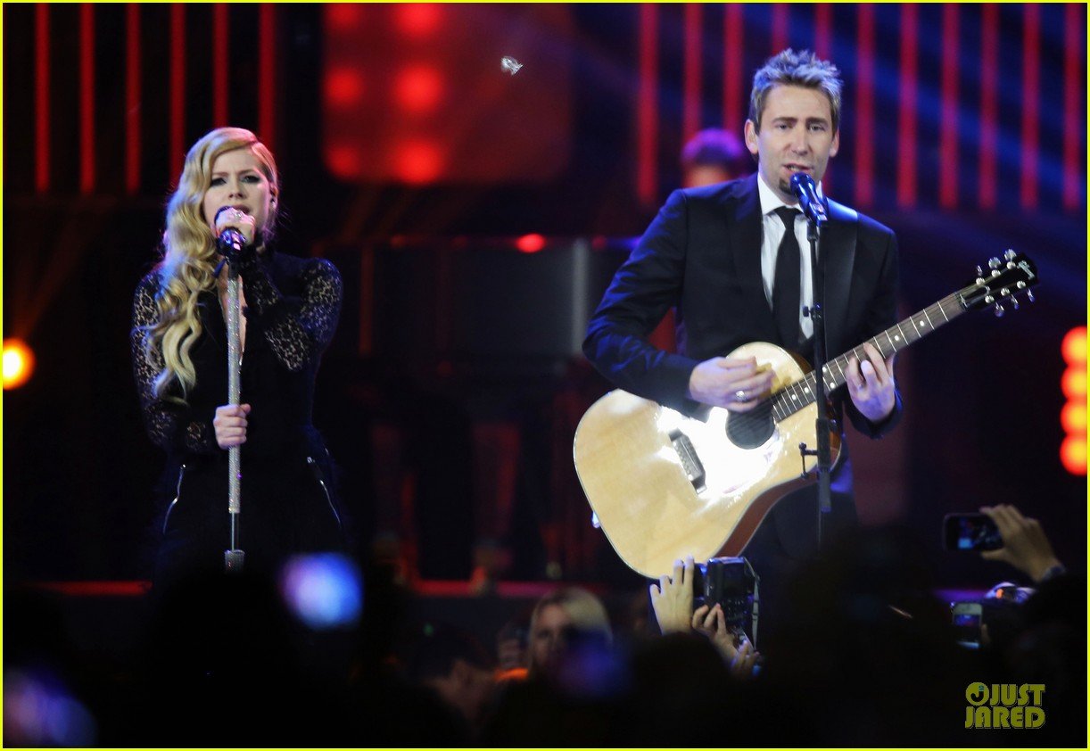 avril lavigne chad kroeger we day couple in vancouver 08