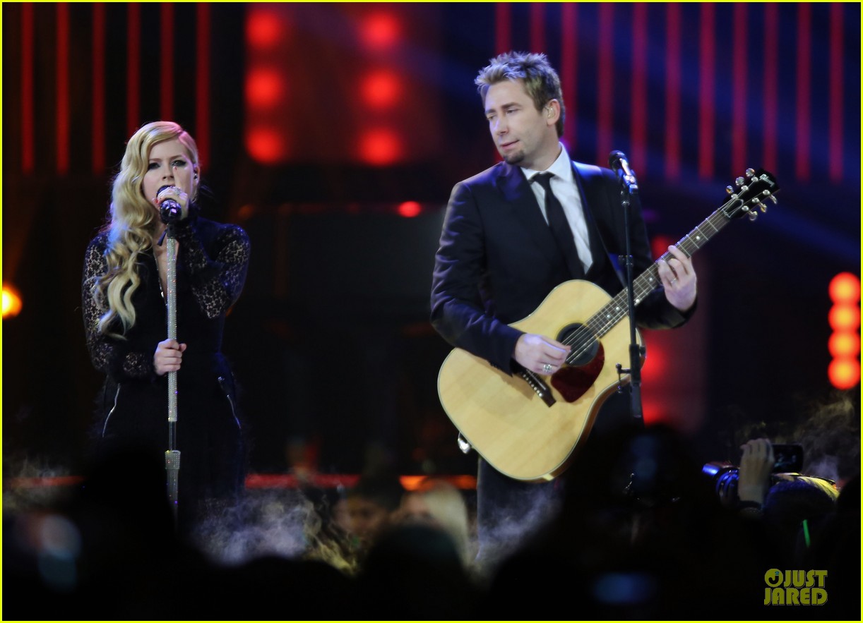 avril lavigne chad kroeger we day couple in vancouver 14
