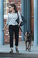eva mendes does business with her dog 06
