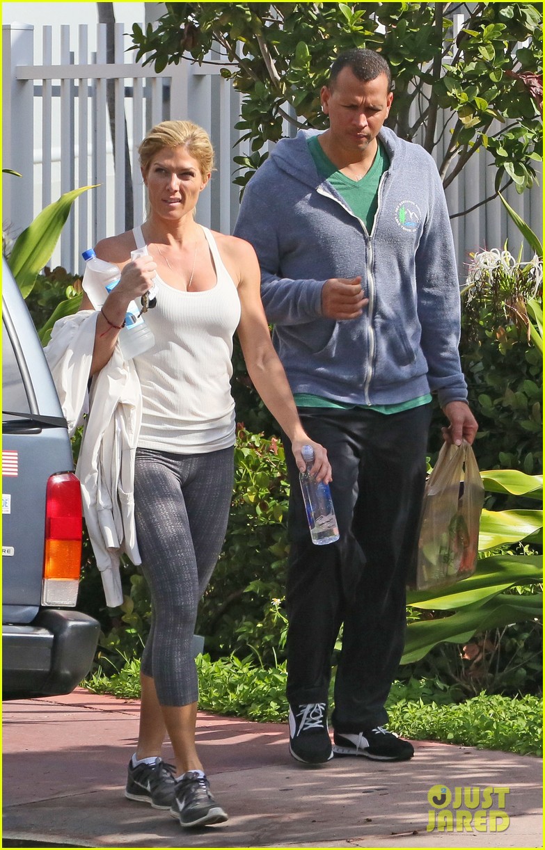 alex rodriguez gym with torrie wilson after whistleblower incident 042976989