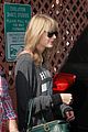 taylor swift hits the gym after baking  with kelly osbourne 01