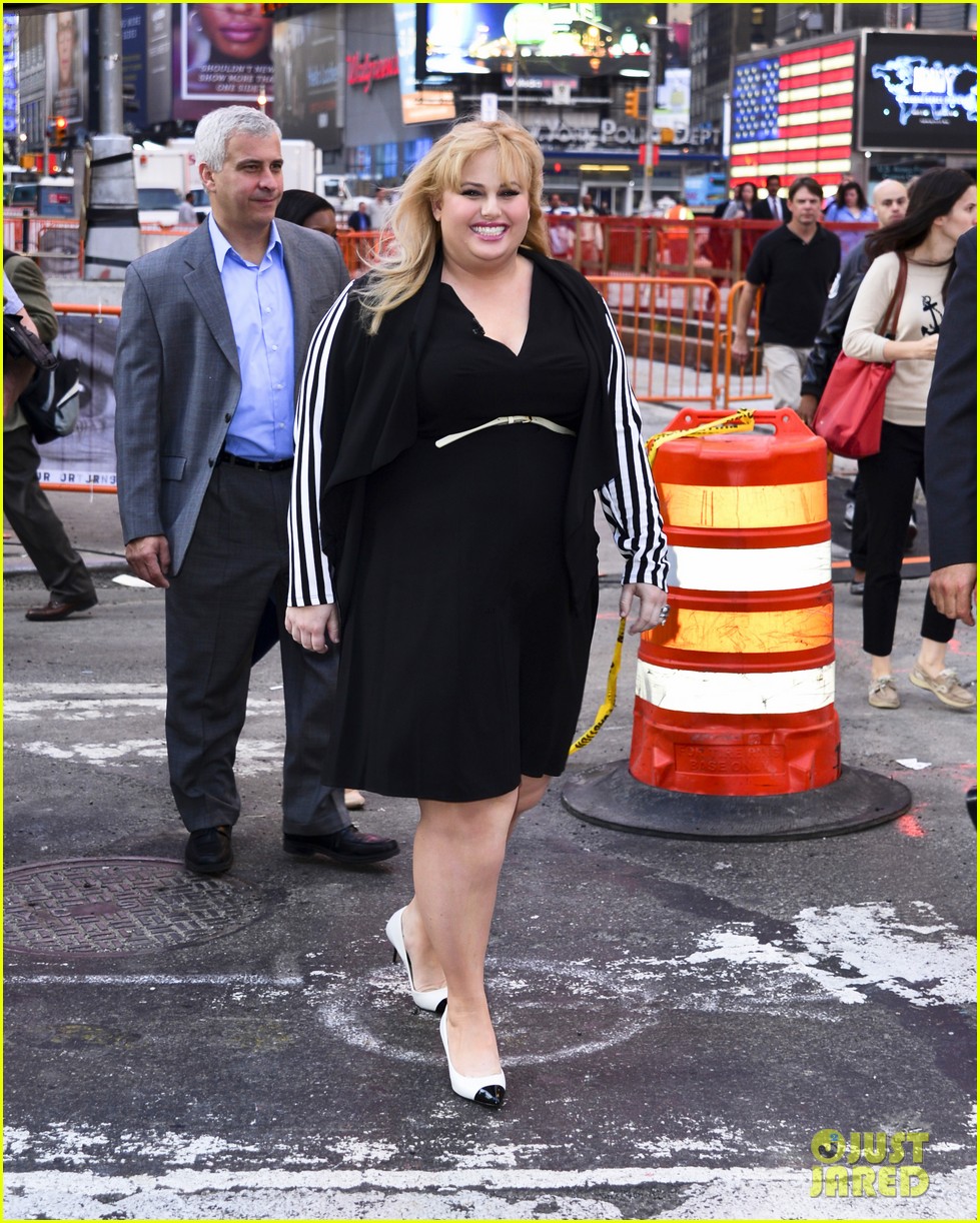 rebel wilson catches big fish other broadway shows 042964944