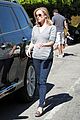 reese witherspoon fierce leopard print home visit 05