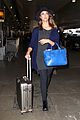 jessica alba flies home for the holiday 07