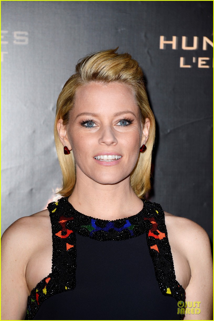 elizabeth banks really important catching fire questions exclusive 04