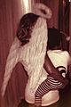 beyonce dresses as angel for halloween costume with blue ivy 04