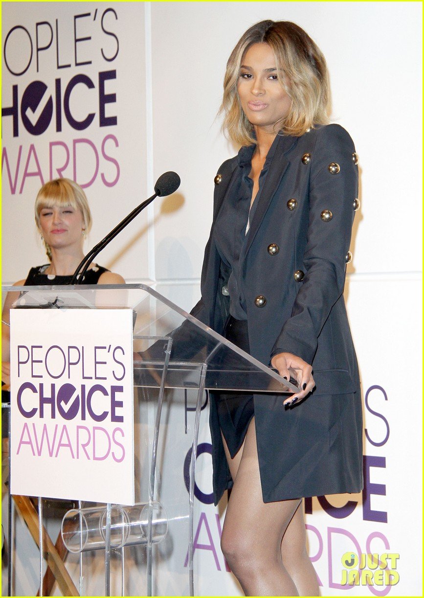 rachel bilson peoples choice awards nominations conference 092986588