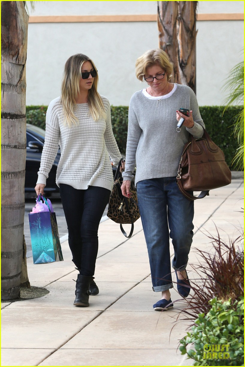 Kaley Cuoco Don Cuco Lunch After Bachelorette Party! Photo 2998218