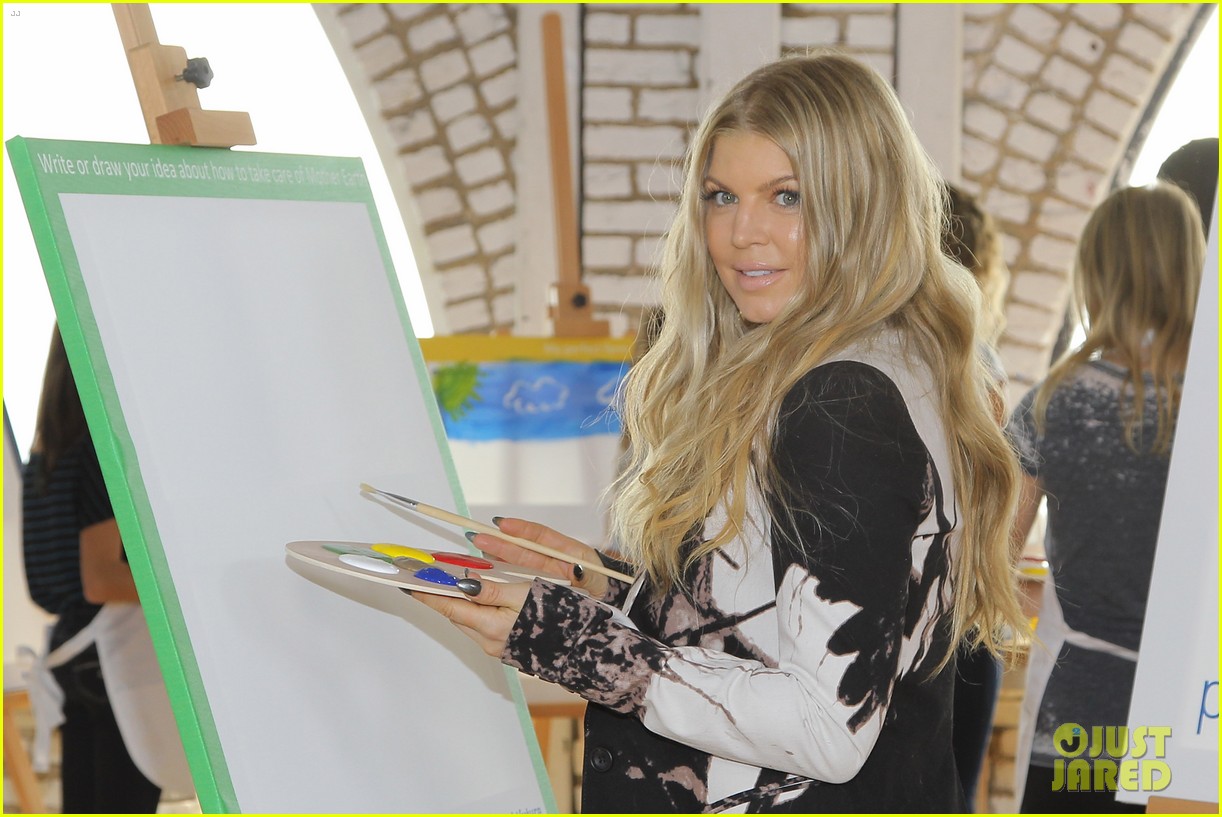 fergie launches global program for universal childrens day 17