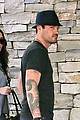 megan fox covers baby bump at lunch with brian austin green 04