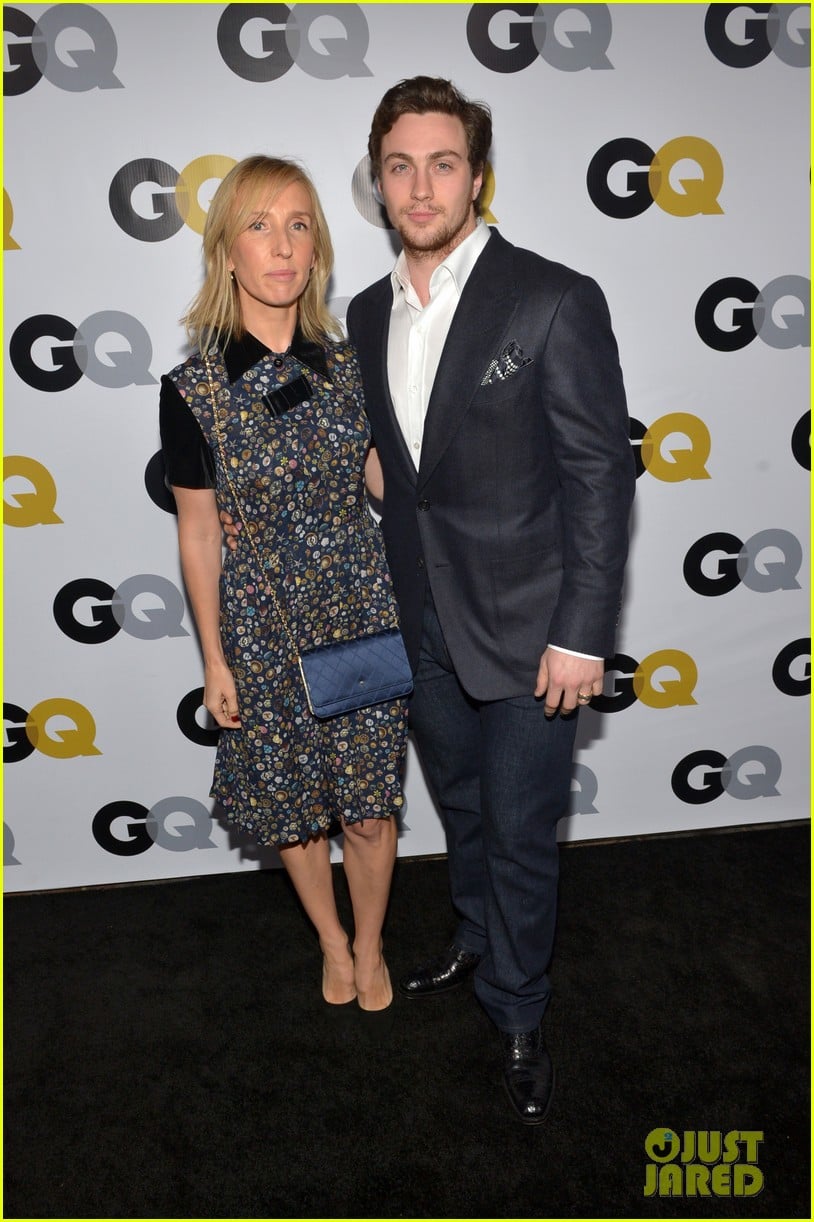 aaron taylor johnson ben barnes gq men of the year party 03