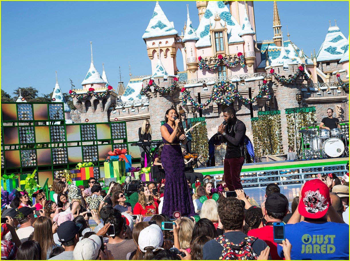 Demi Lovato & Jordin Sparks Disney Christmas Parade Taping! Photo