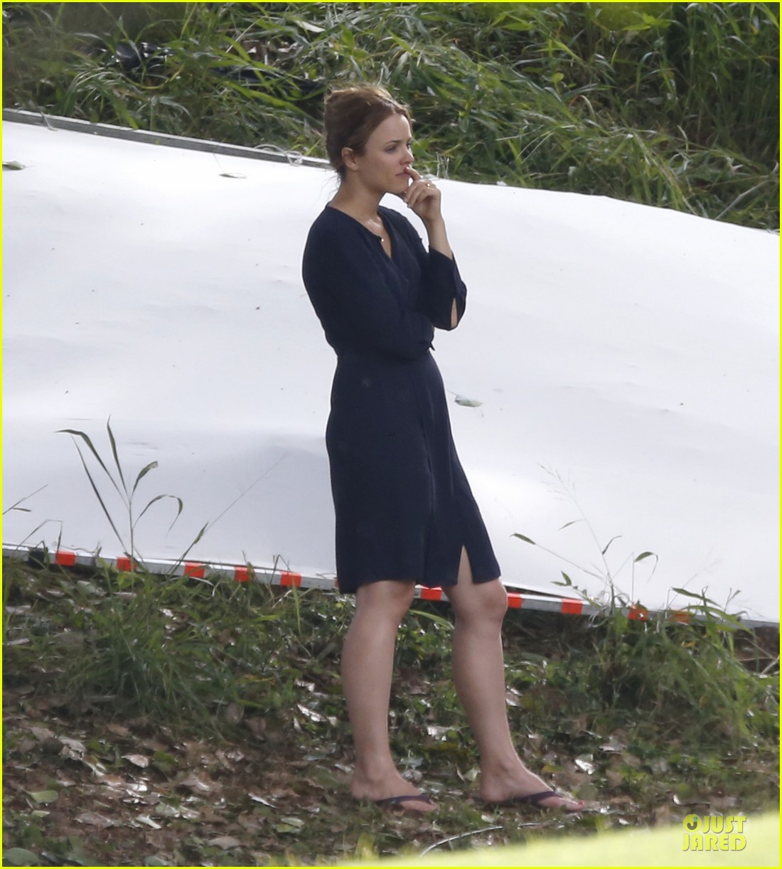 rachel mcadams funeral scene for untitled cameron crowe project 112995653