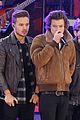 one direction perform hit songs on good morning america 32
