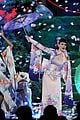katy perry unconditionally performance at amas 2013 video 03
