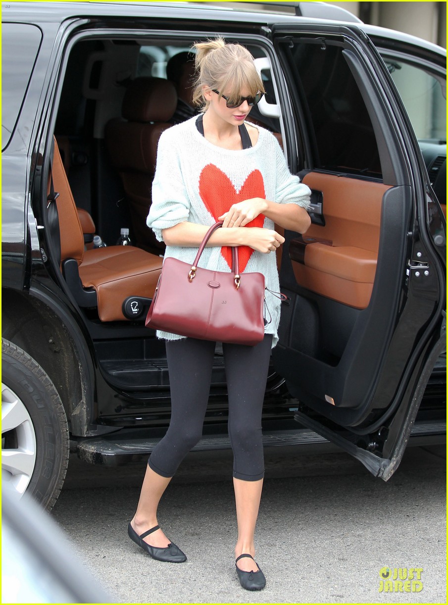 taylor swift does not know canadian pilot michael callan 012998153