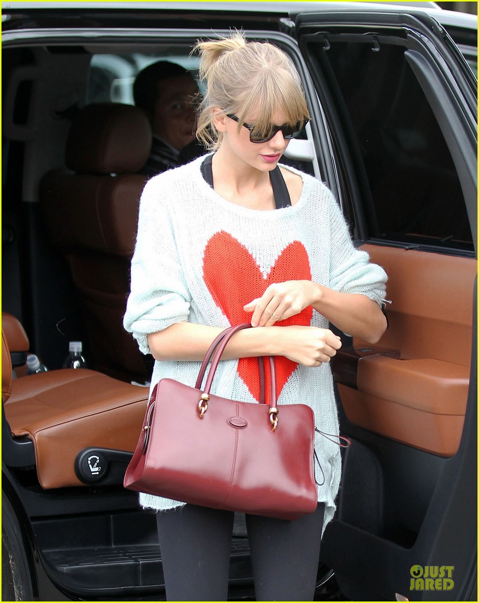 taylor swift does not know canadian pilot michael callan 062998158