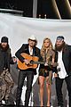carrie underwood medley performance at cmas 2013 watch now 05