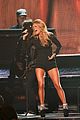 carrie underwood medley performance at cmas 2013 watch now 16