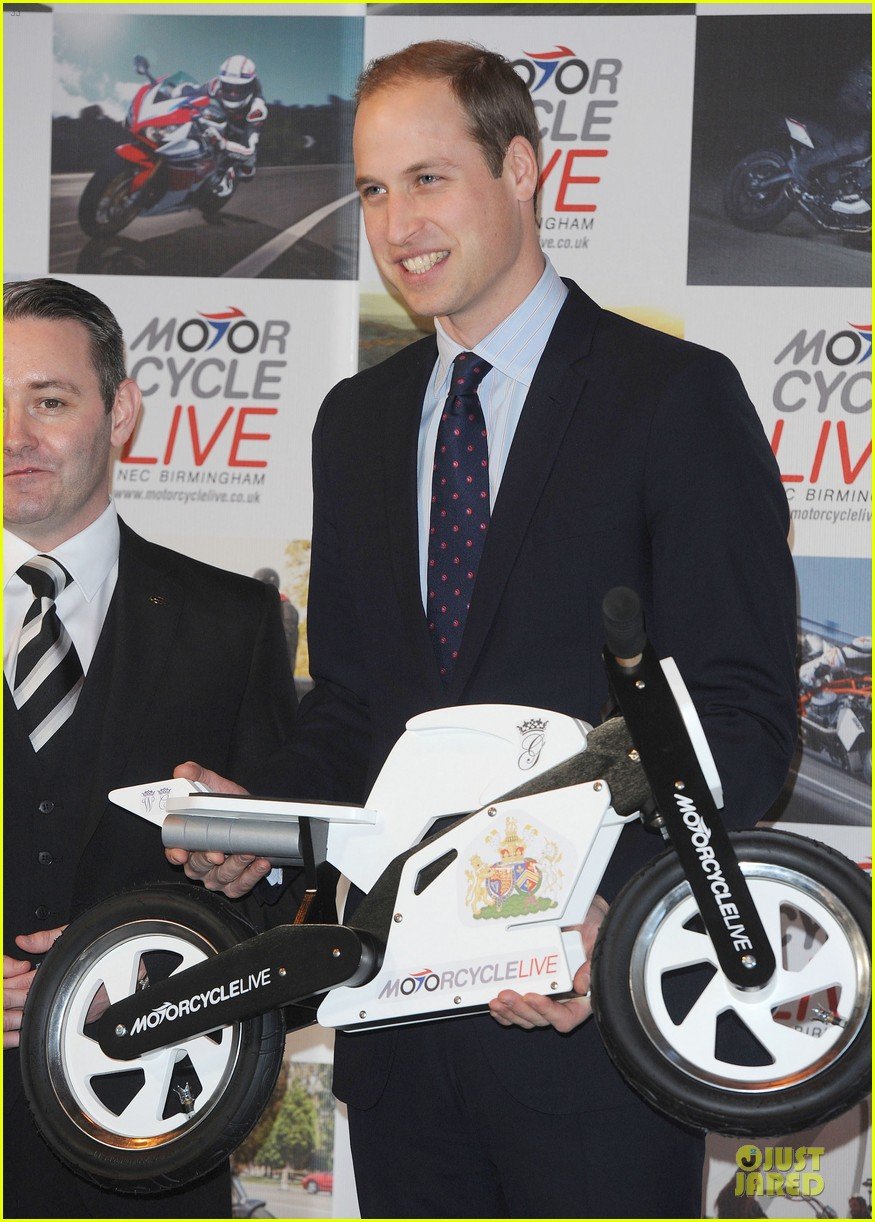 prince william receives gift at motorcycle live show 18