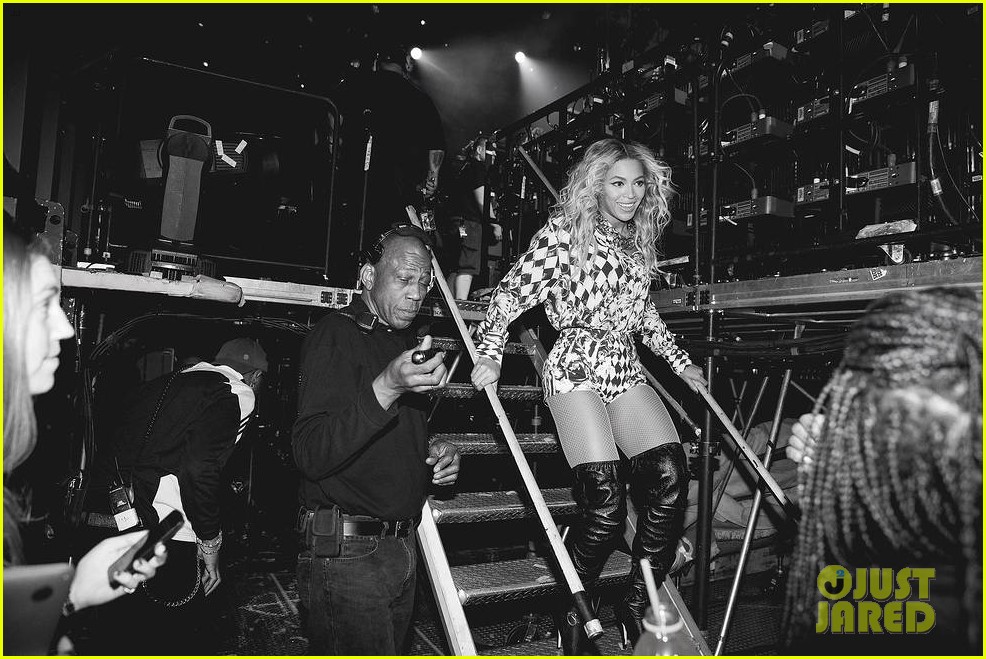 beyonce performs xo live for first time watch video here 05