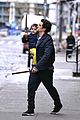orlando bloom flynn play with toy swords in the big apple 08