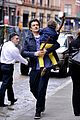 orlando bloom flynn play with toy swords in the big apple 11