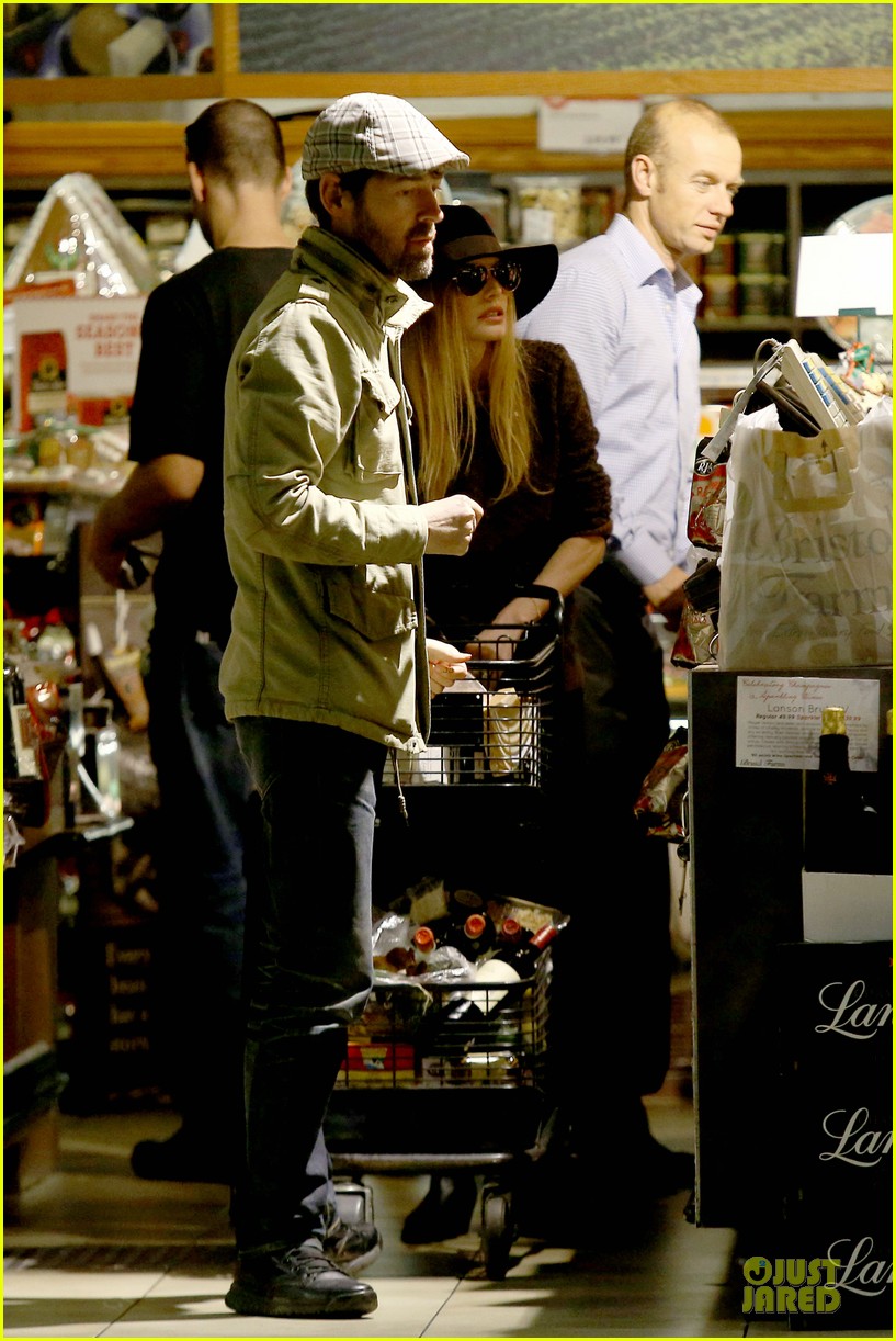kate bosworth michael polish grocery run before holidays 053015869