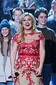 kelly clarkson cautionary christmas music tale airs december 11 02