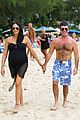 simon cowell shirtless beach stroll with pregnant girlfriend lauren silverman 06