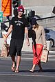 kaley cuoco ryan sweeting whole foods twosome 04