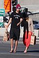 kaley cuoco ryan sweeting whole foods twosome 14