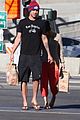 kaley cuoco ryan sweeting whole foods twosome 15