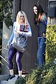 dakota fanning friday at fred segal with mom heather 02