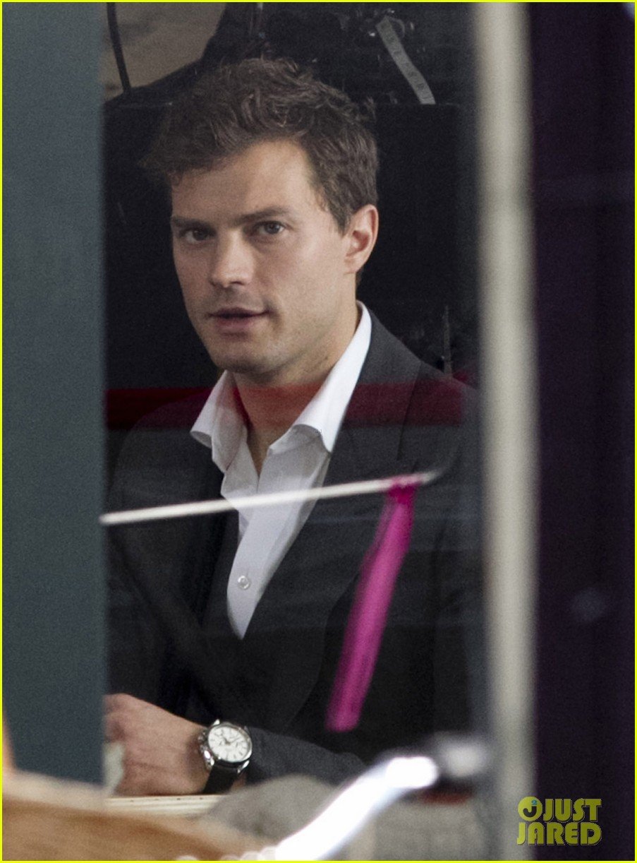 jamie dornan filming fifty shades of grey first photos on set 023002962