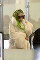 lady gaga flies out after voice duet with christina aguilera 09