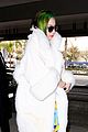 lady gaga flies out after voice duet with christina aguilera 19