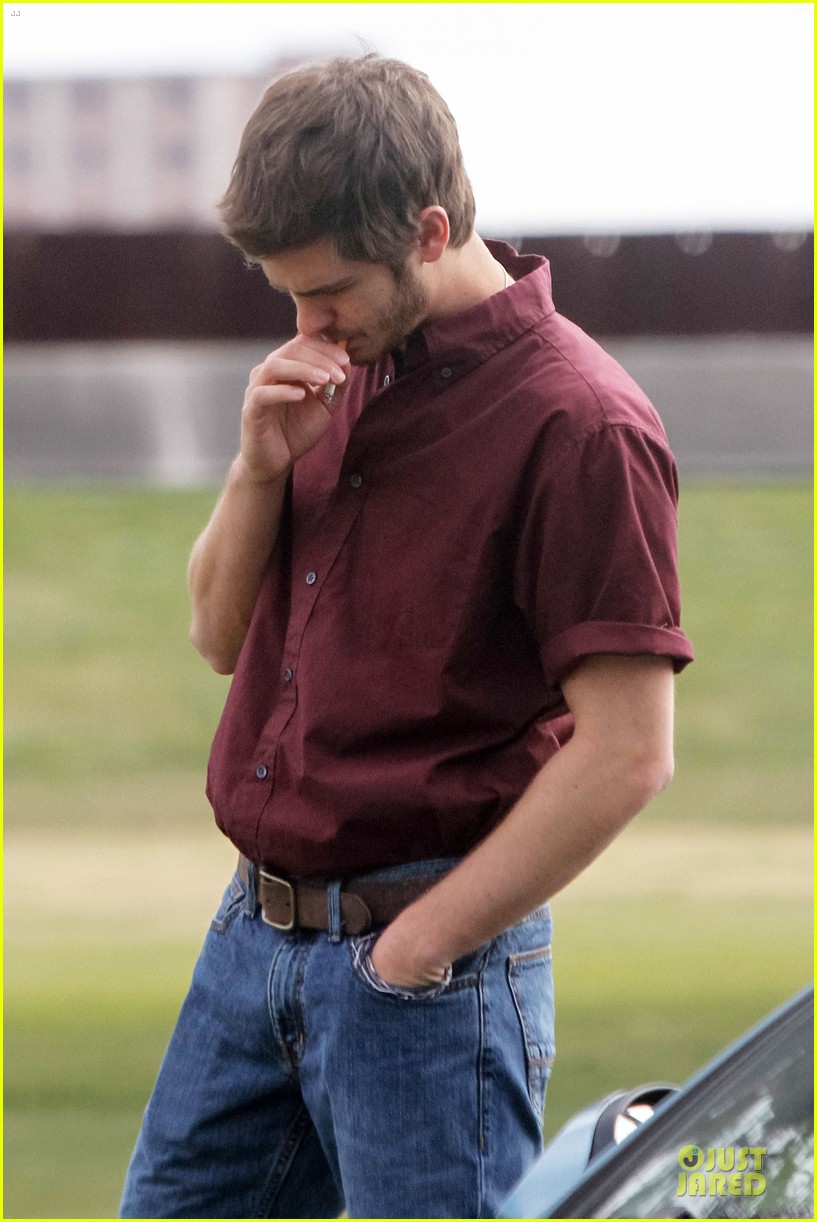 andrew garfield 99 homes set with michael shannon 143004442