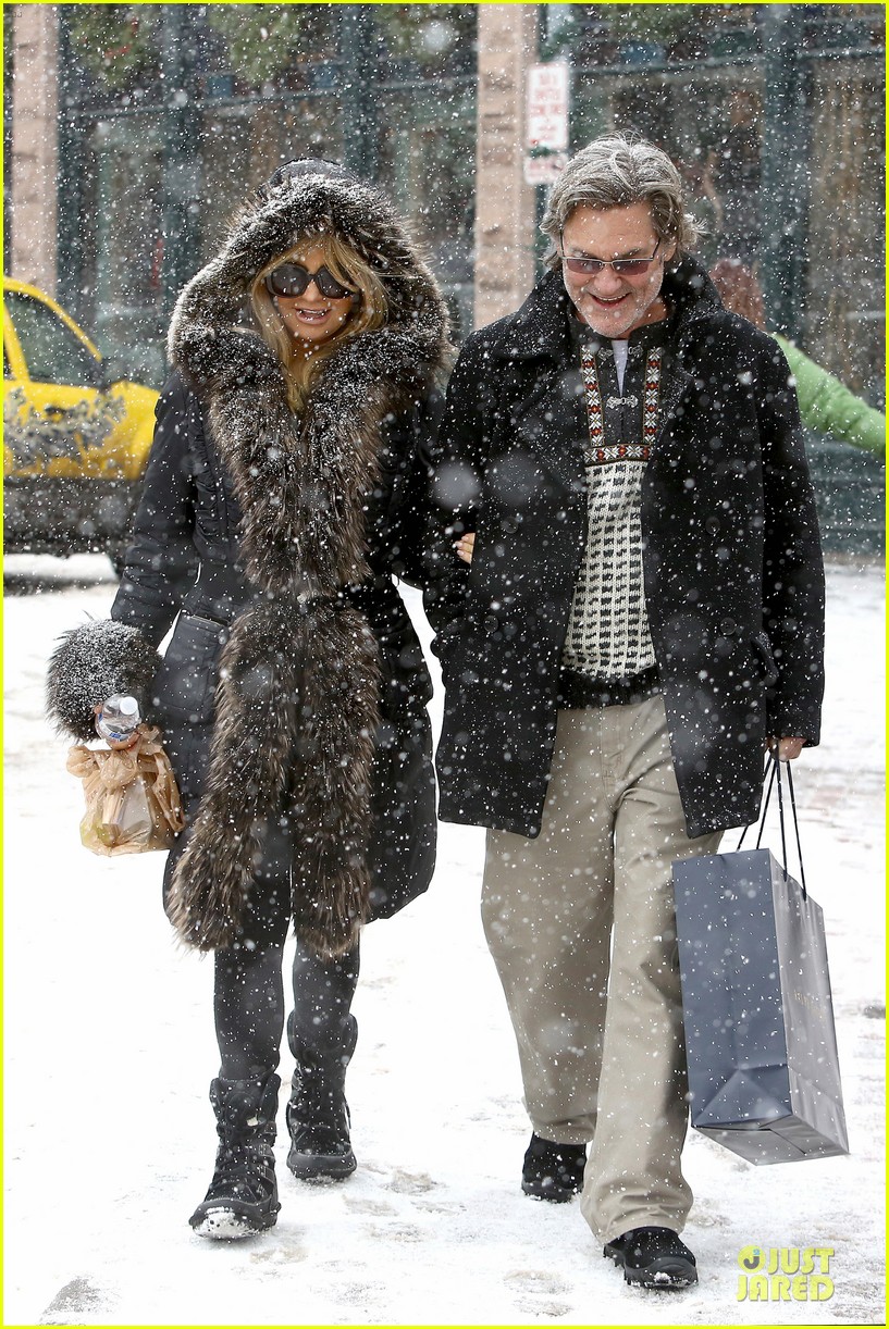 goldie hawn kurt russell aspen chat with melanie griffith 20