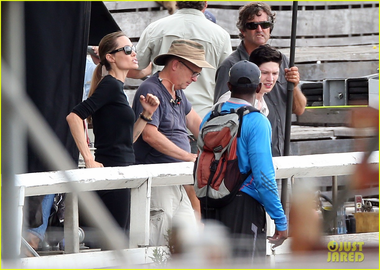 angelina jolie back to work for unbroken after family weekend 193008190